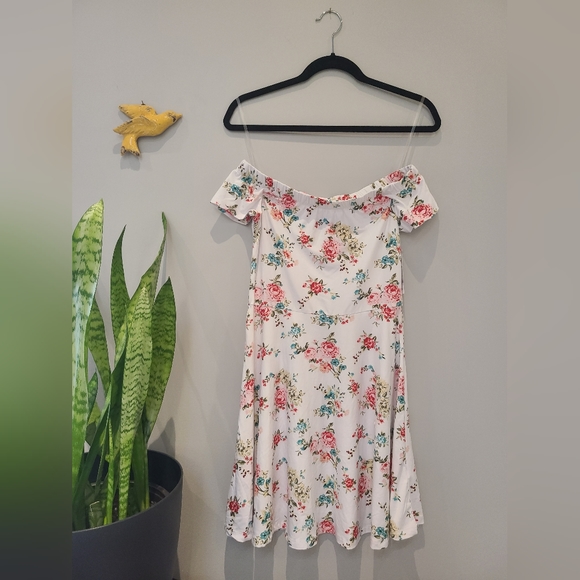Off The Shoulder Floral Dress - Picture 1 of 2